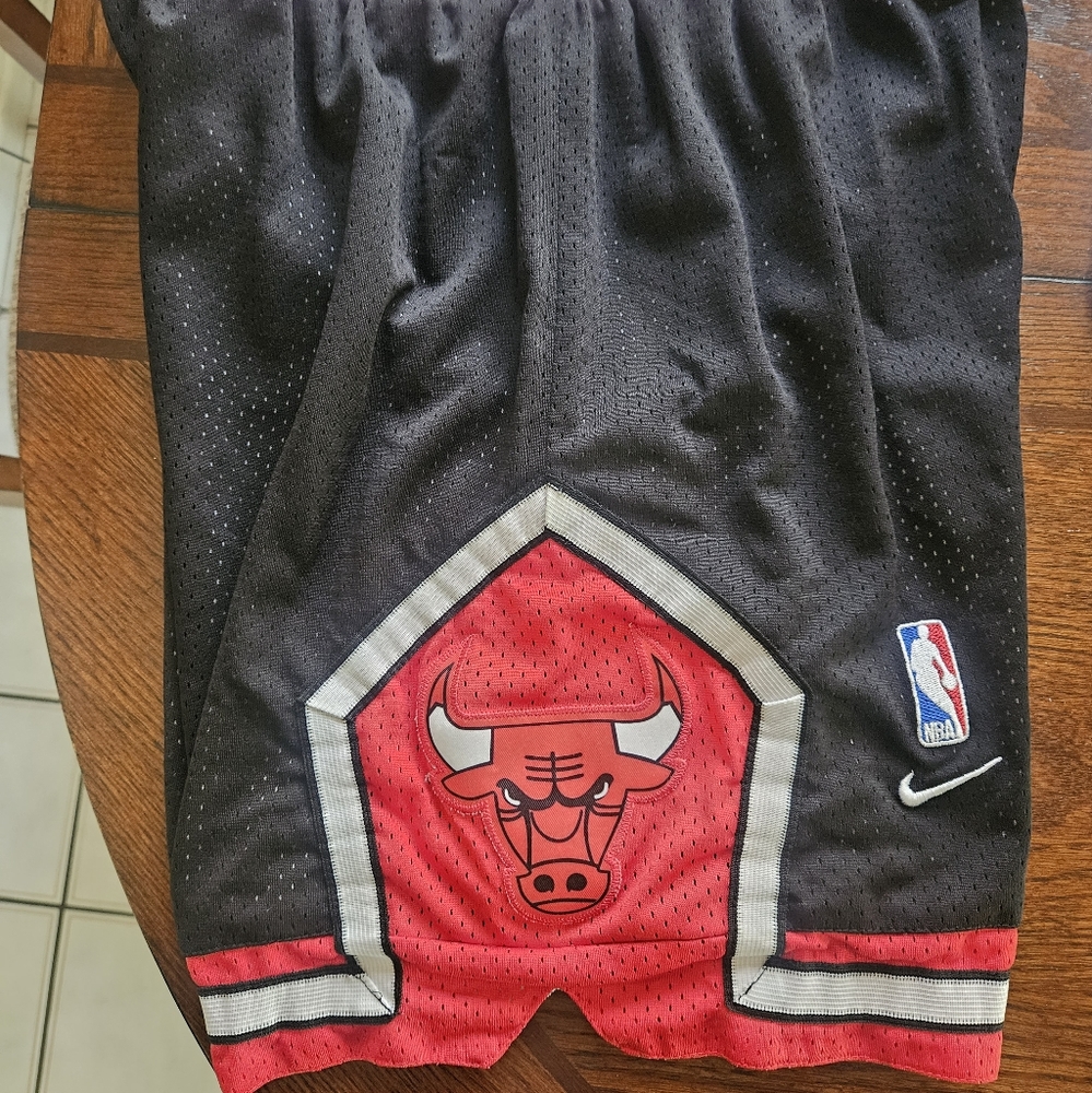 90's Bulls Swingman Shorts (M)